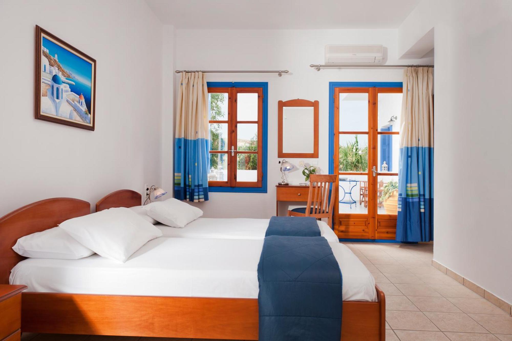 Hotel Eleni Adámasz Kültér fotó