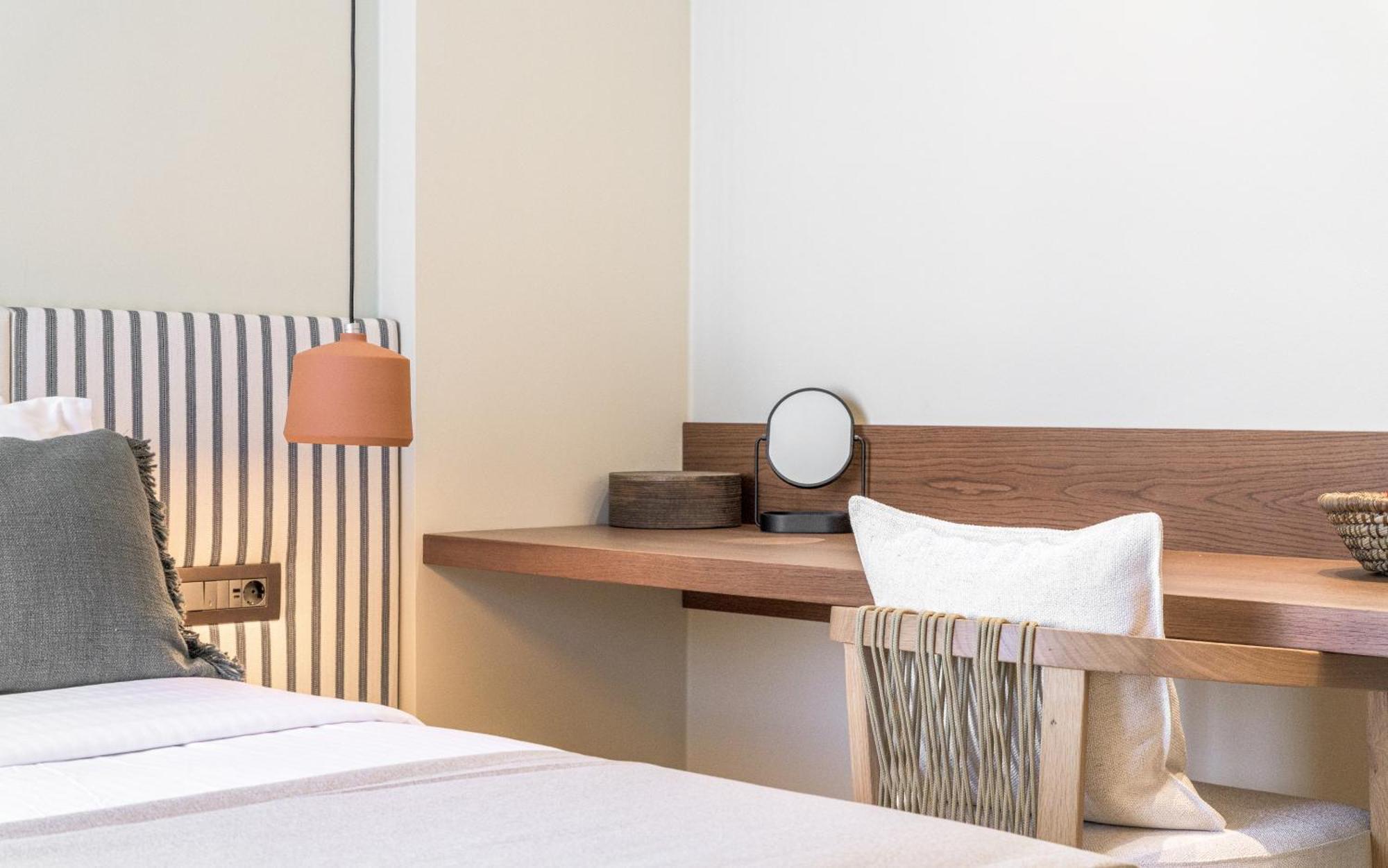 Hotel Eleni Adámasz Kültér fotó